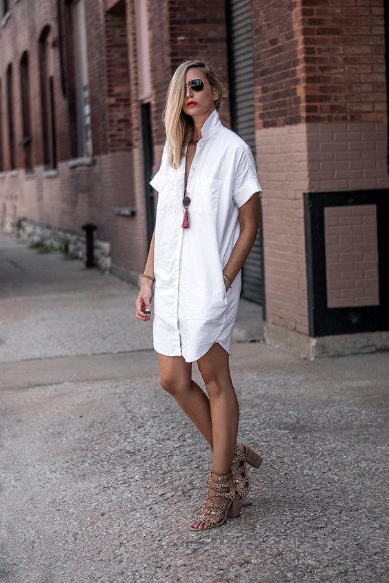 How To Wear White Dress With Short Sleeves 2023