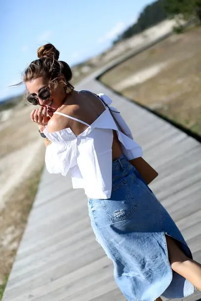 Denim Skirt And White Top Outfit: Sexy Summer Look 2023