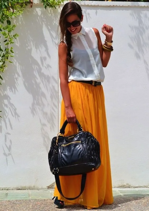 White Top And Maxi Skirt Outfit: Should You Wear It 2023 | Fashion Canons