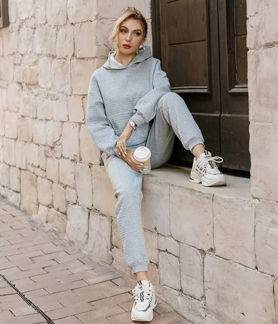 Grey Hoodie Outfit For Spring Walks 2023 Fashion Canons